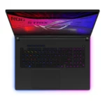 نمای بالا از لپ تاپ ایسوس 18 اینچی مدل ROG Strix SCAR 18 G835LX